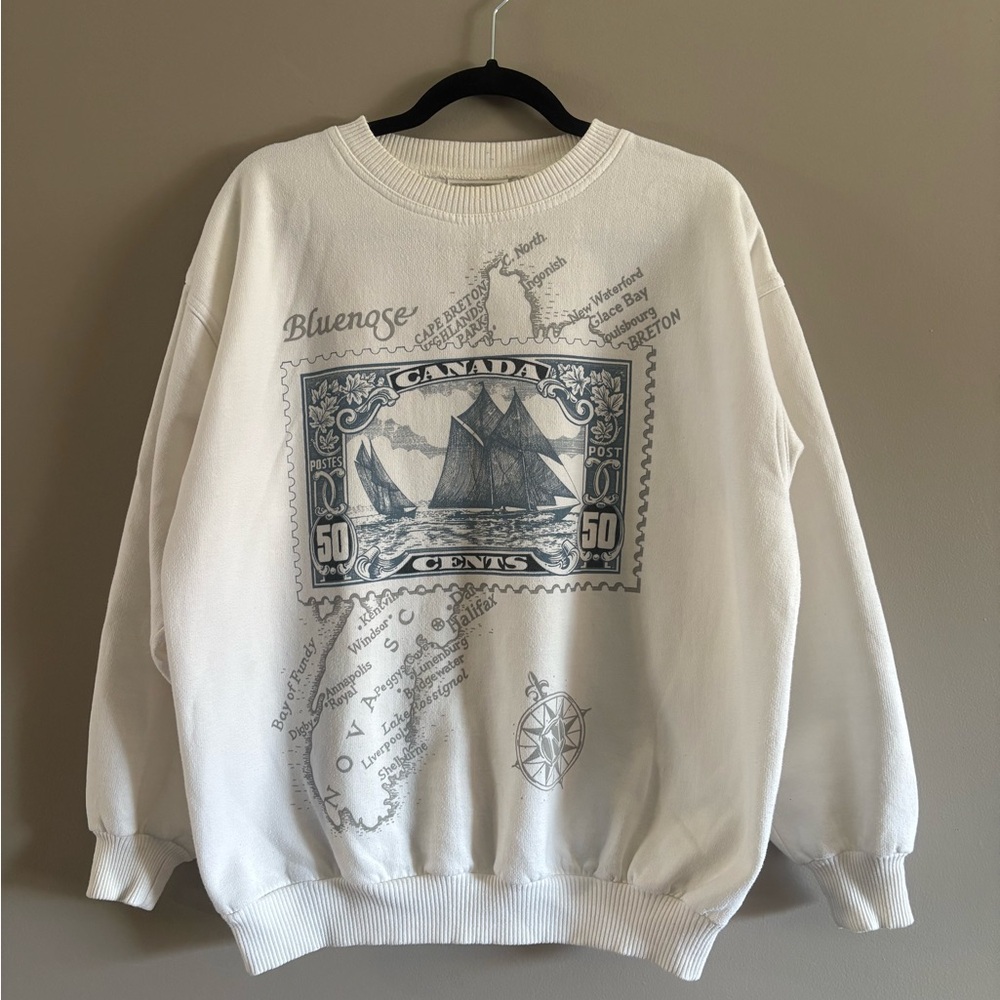 VTG Canada 50 cents White Graphic Crewneck Sweater
